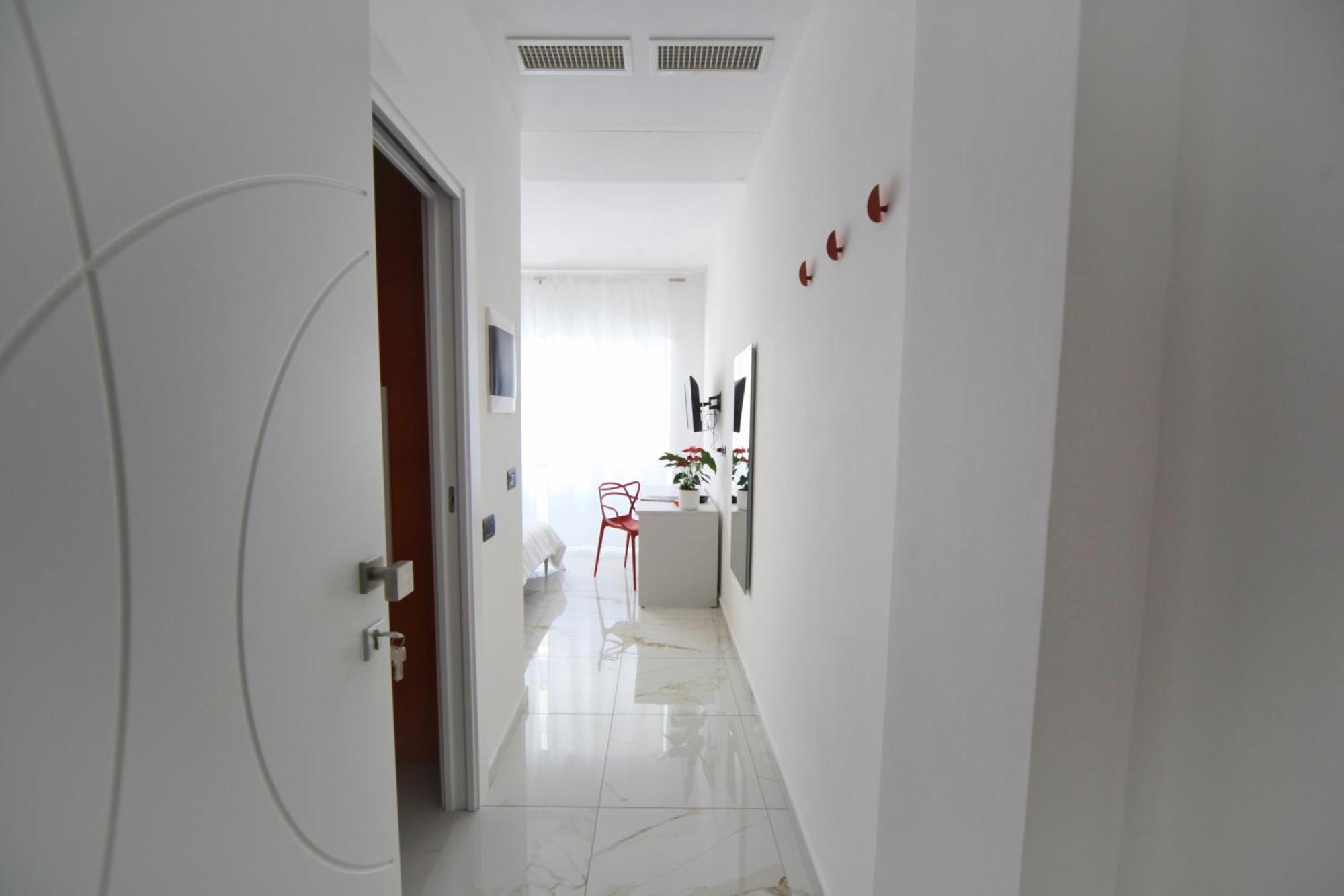 Be-Coloured Hotel Naples Room photo